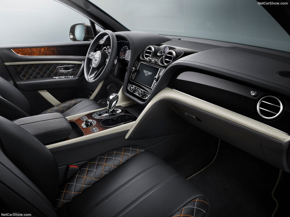 Bentayga Mulliner-1