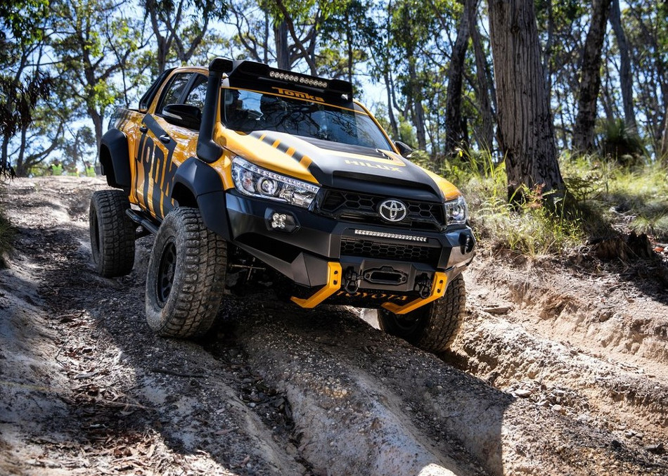 Toyota Hilux -3
