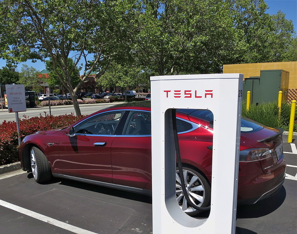 Eléctricos vs combustible -1
