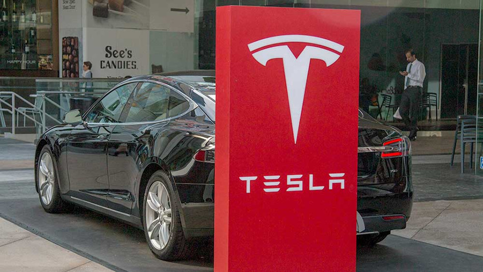 Facebook y Tesla IMG-3