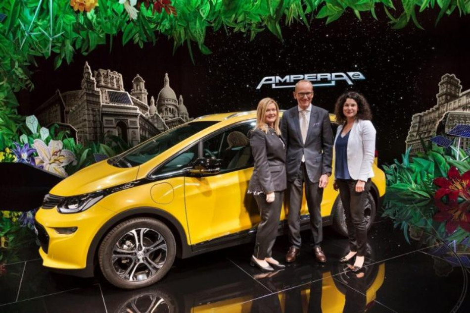 Ampera-e -4