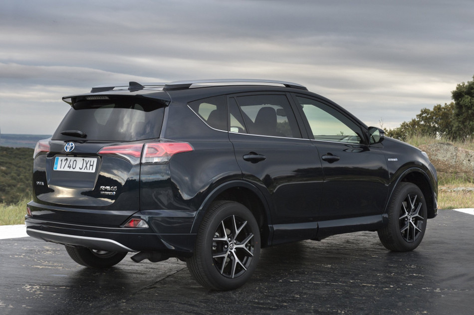RAV4-1