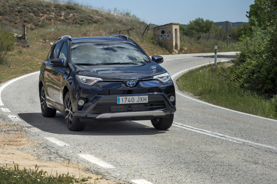 RAV4-4