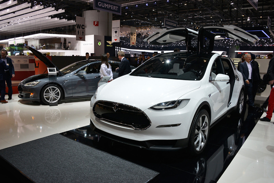 Tesla-4
