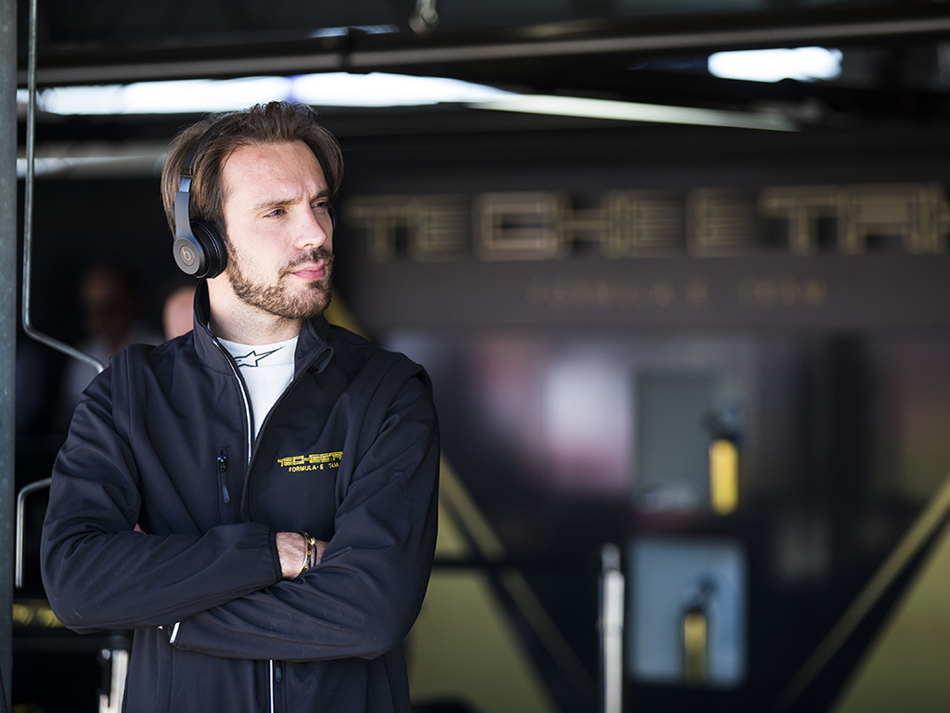 Jean E Vergne