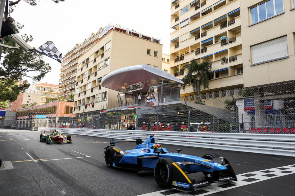 Di Grassi y Buemi