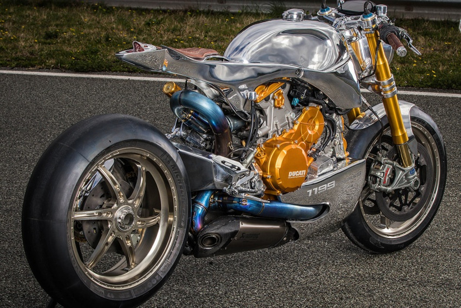 Ducati 5