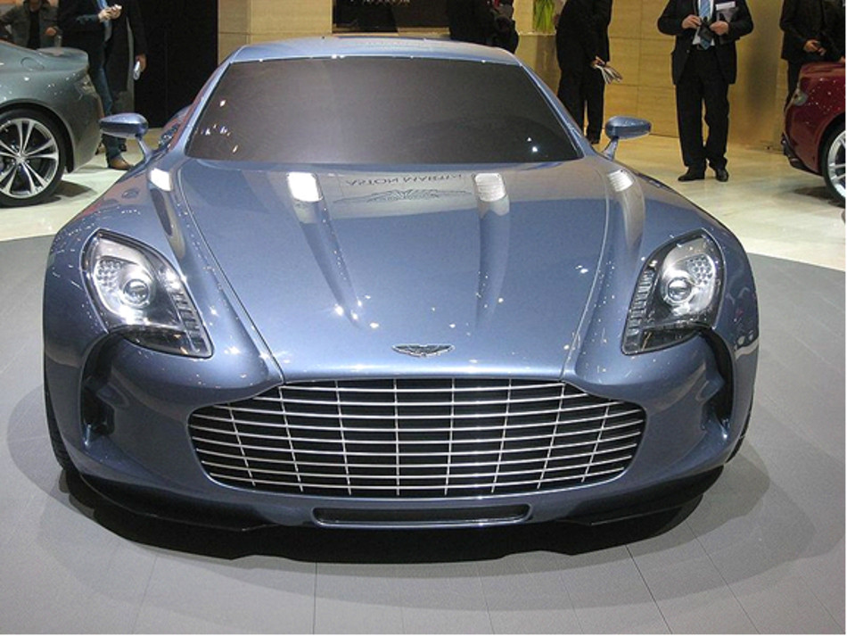 Aston Martin-8
