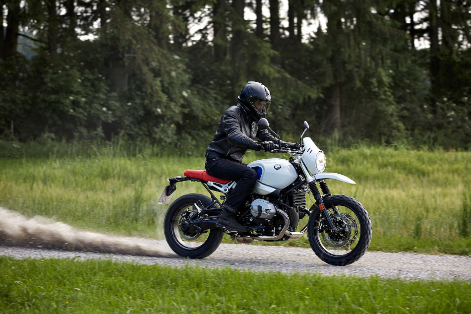 BMW NineT