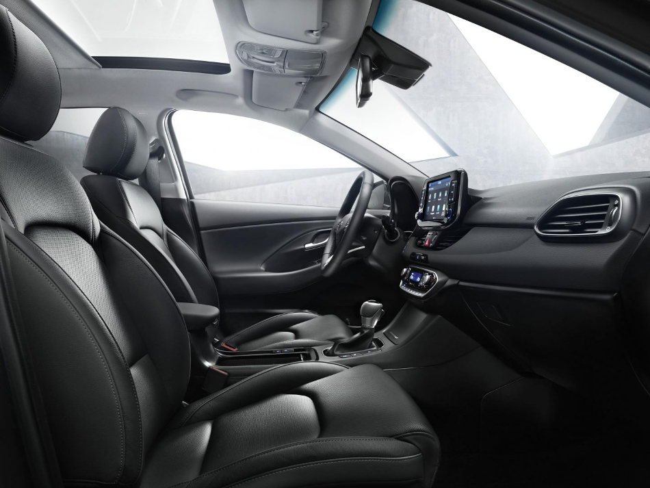 i30 interior
