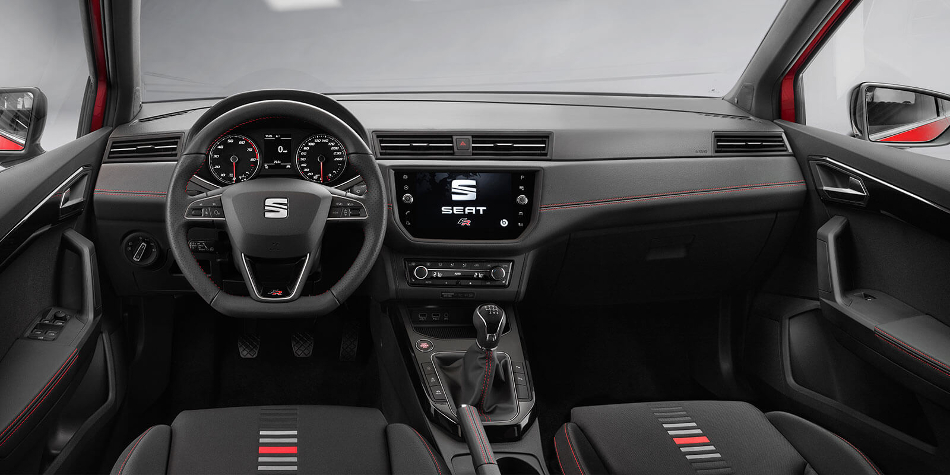 Arona interior