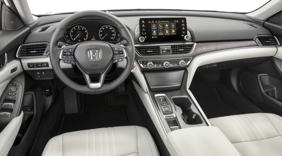 Accord interior