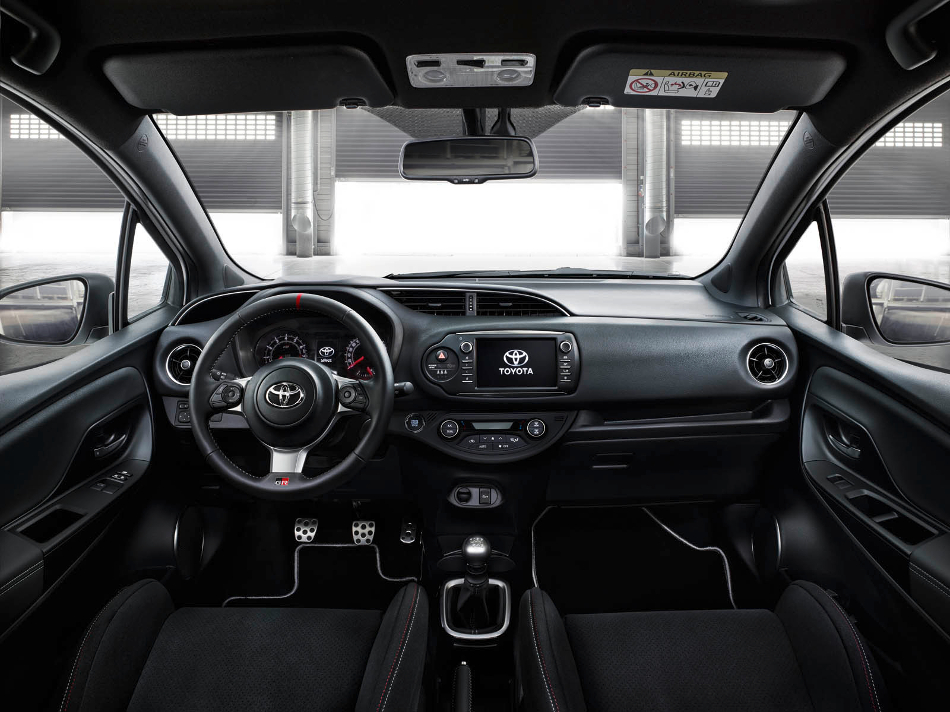 Yaris interior