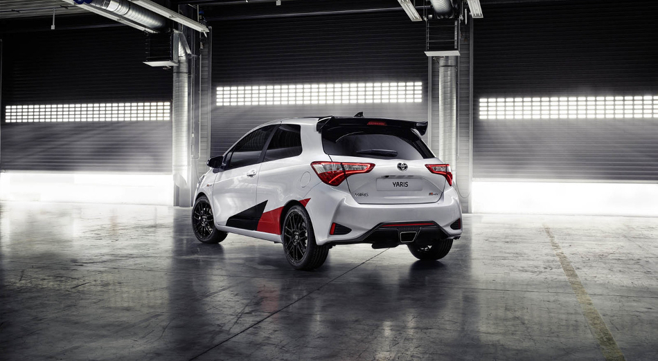 Yaris posterior