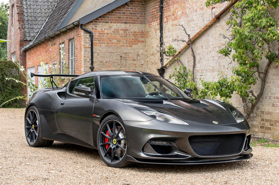 Evora-1