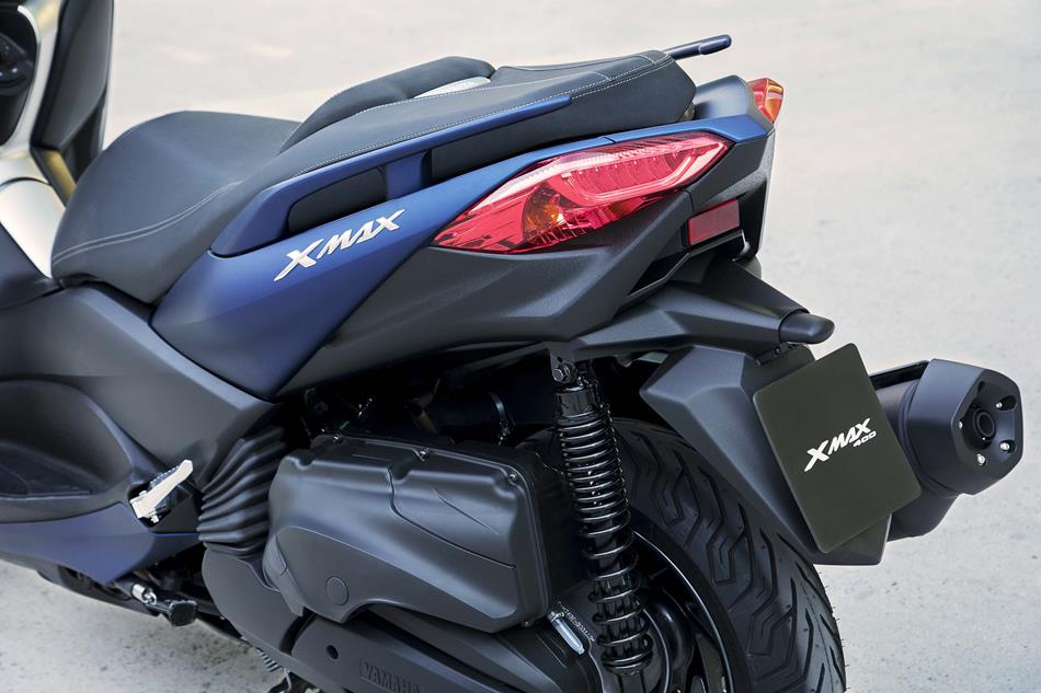 XMAX-4