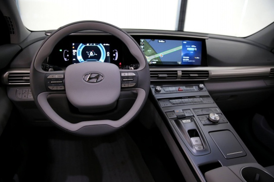 Hyundai-4