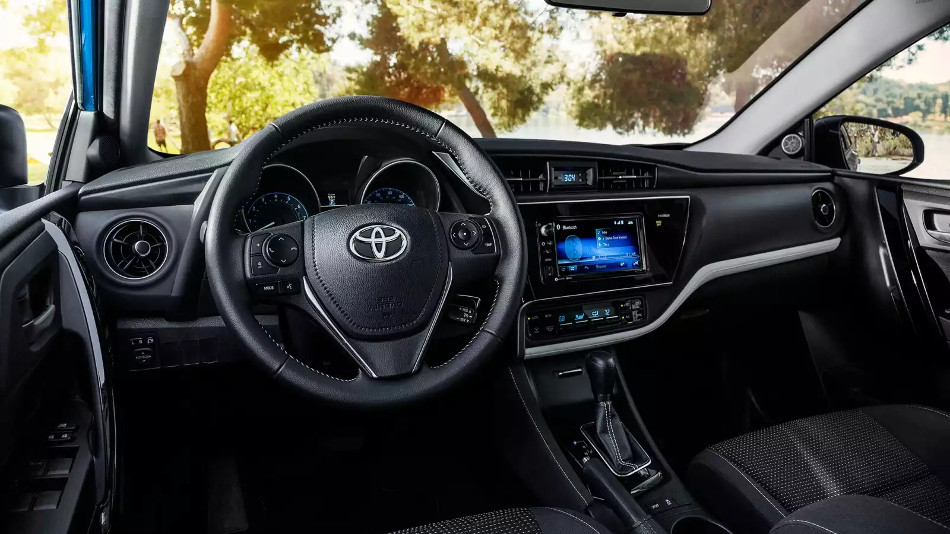COROLLA-4