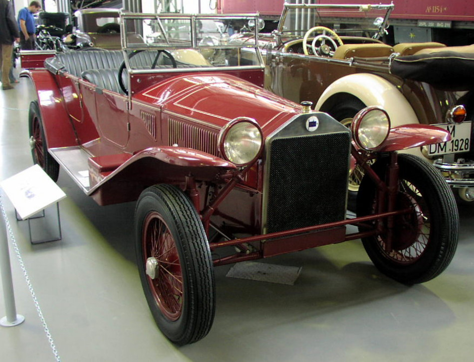 Lancia-3