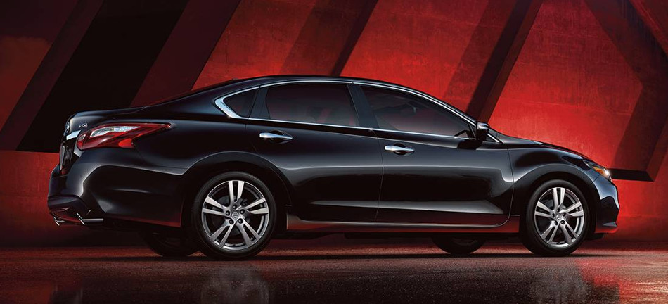 Altima-2