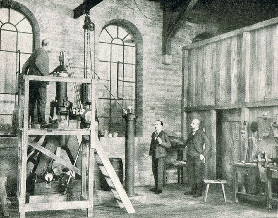 Primer motor diésel