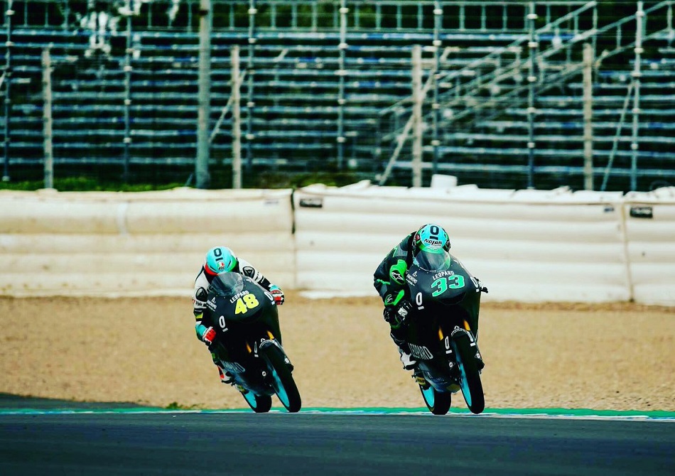 Enea Bastianini con Dalla Porta detrás