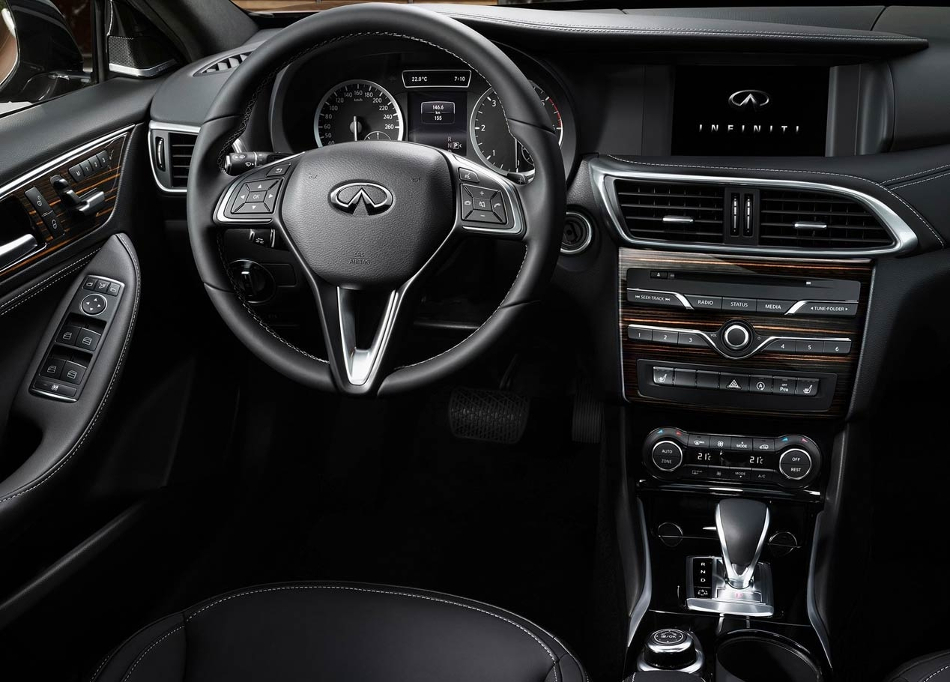 QX30 interior
