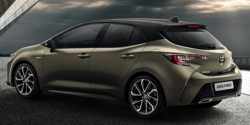 Auris foto trasera