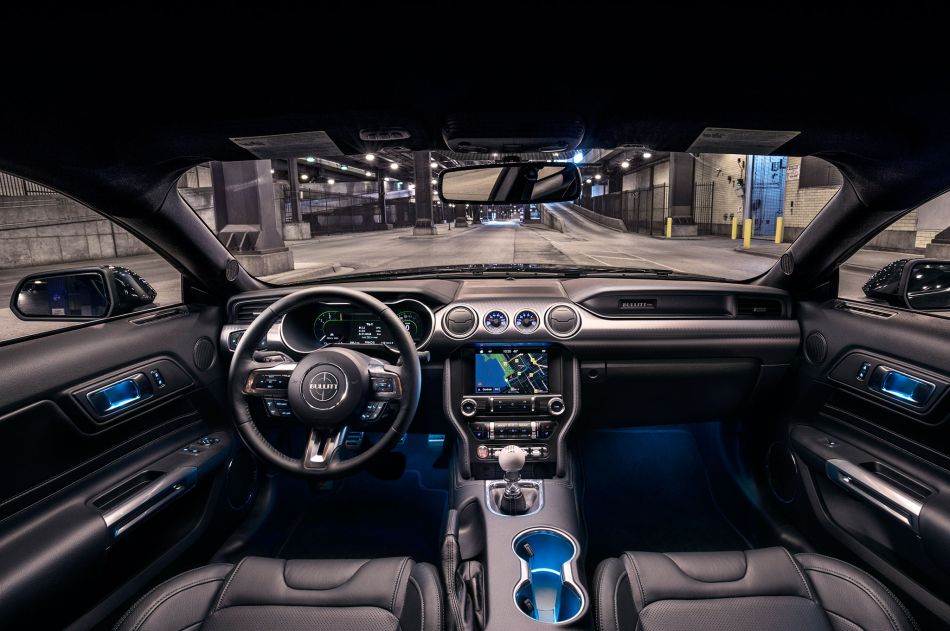 Mustang-3
