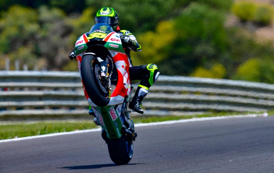 Crutchlow en la recta de atrás