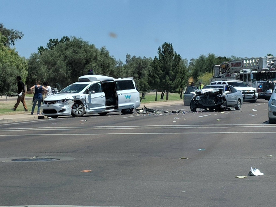 Accidente Waymo 1