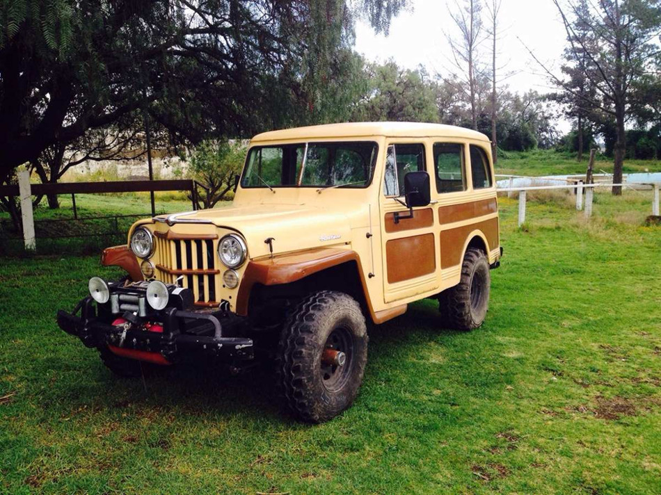 Wagoneer-3