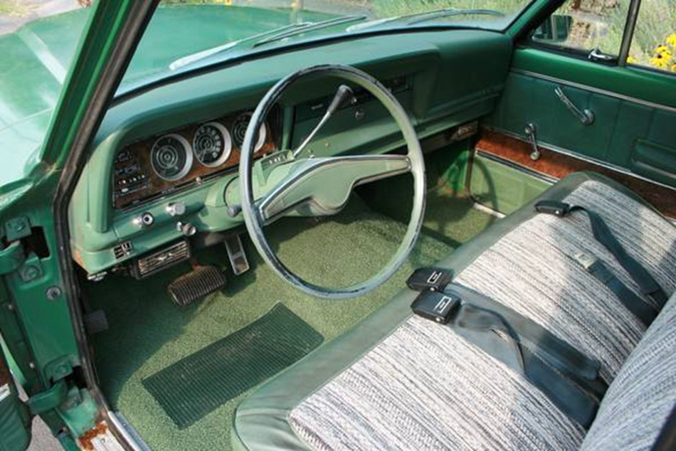 Wagoneer-5