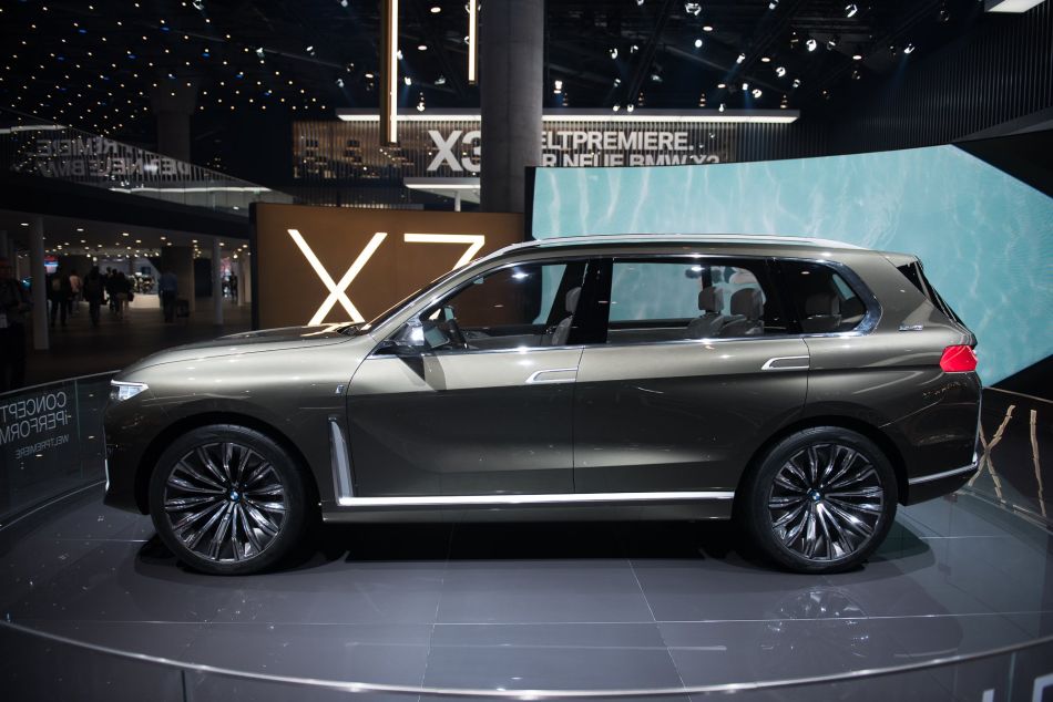 BMW x7 2022. БМВ x8 2022. BMW x7 New 2022. БМВ х7 2022.