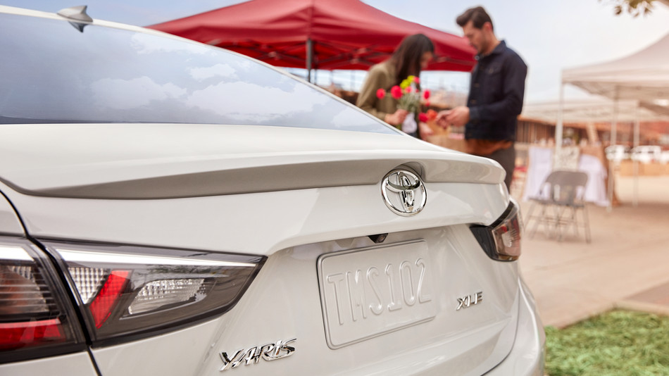 Yaris-3