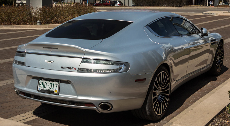 Aston Martin-1