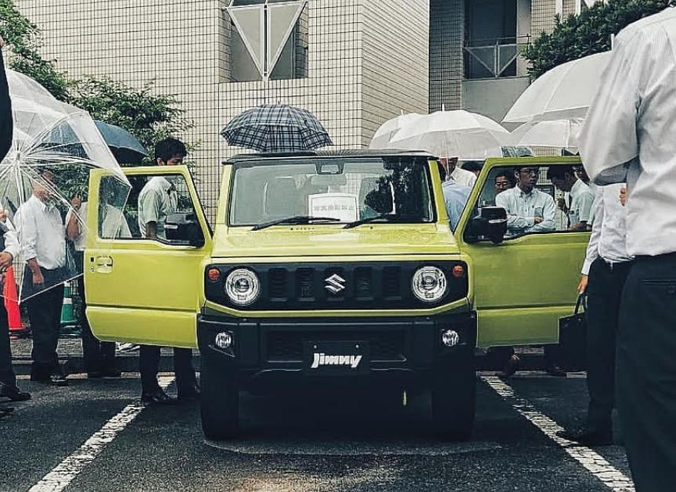 Jimny frontal