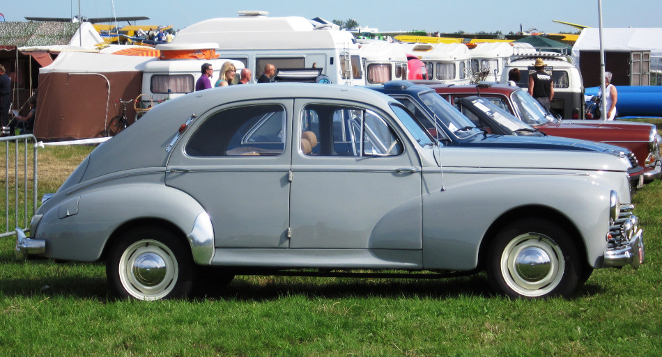 Peugeot-1