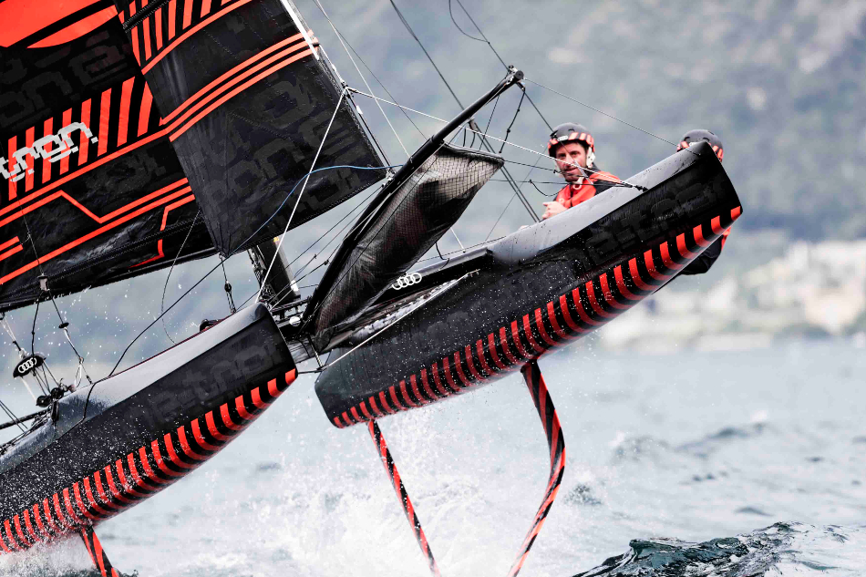 Catamarán 2
