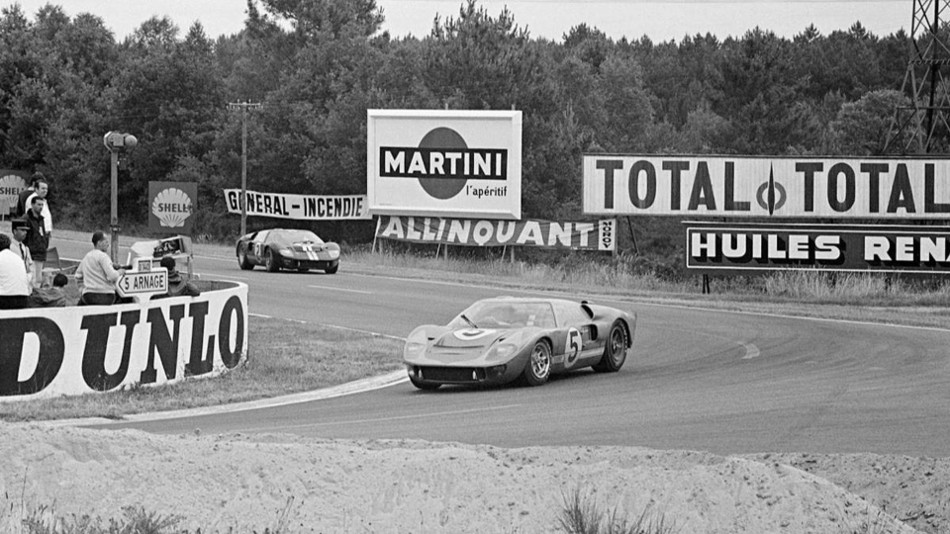 Ford GT 40-1