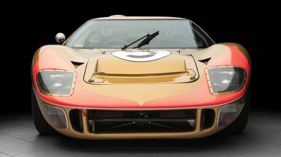 Ford GT 40-2