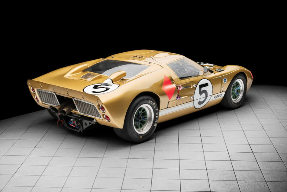 Ford GT 40-6