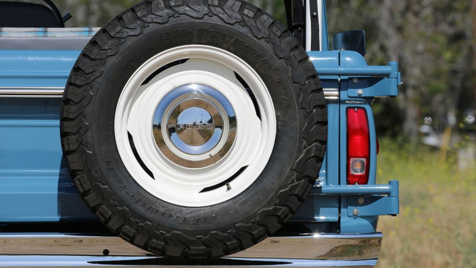 Bronco-4