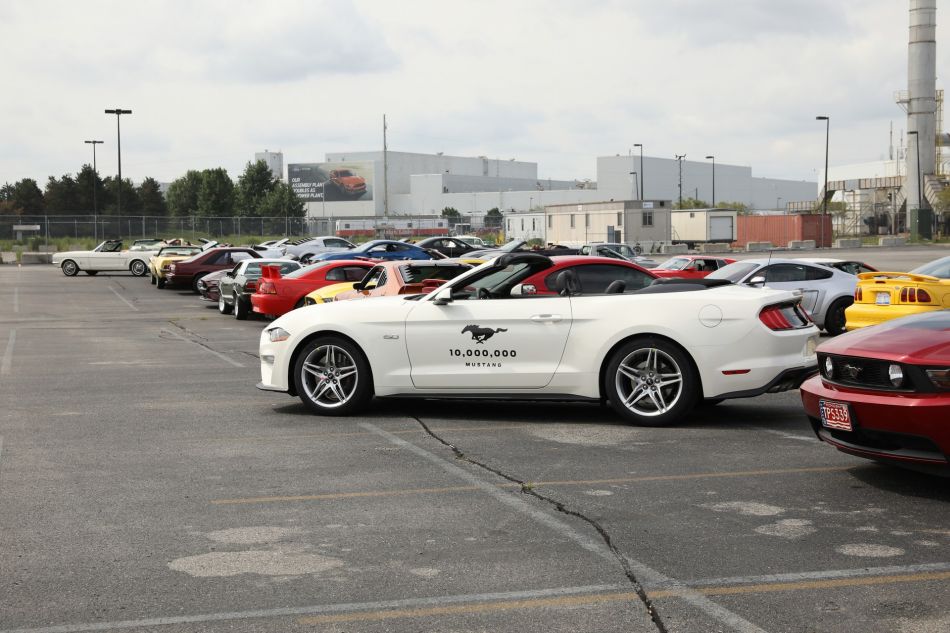 Mustang-3