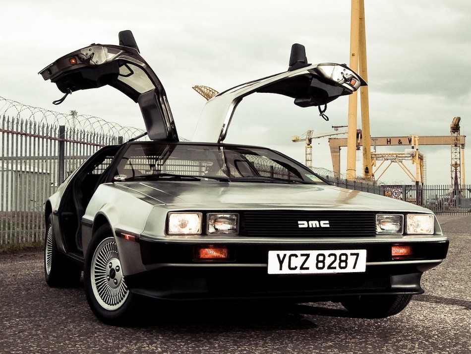 Delorean-4