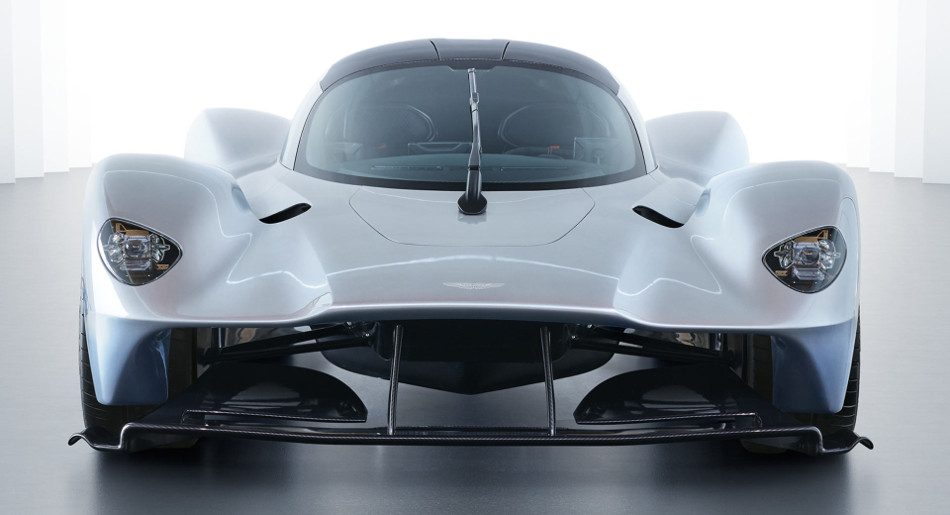 AstonMartin-2