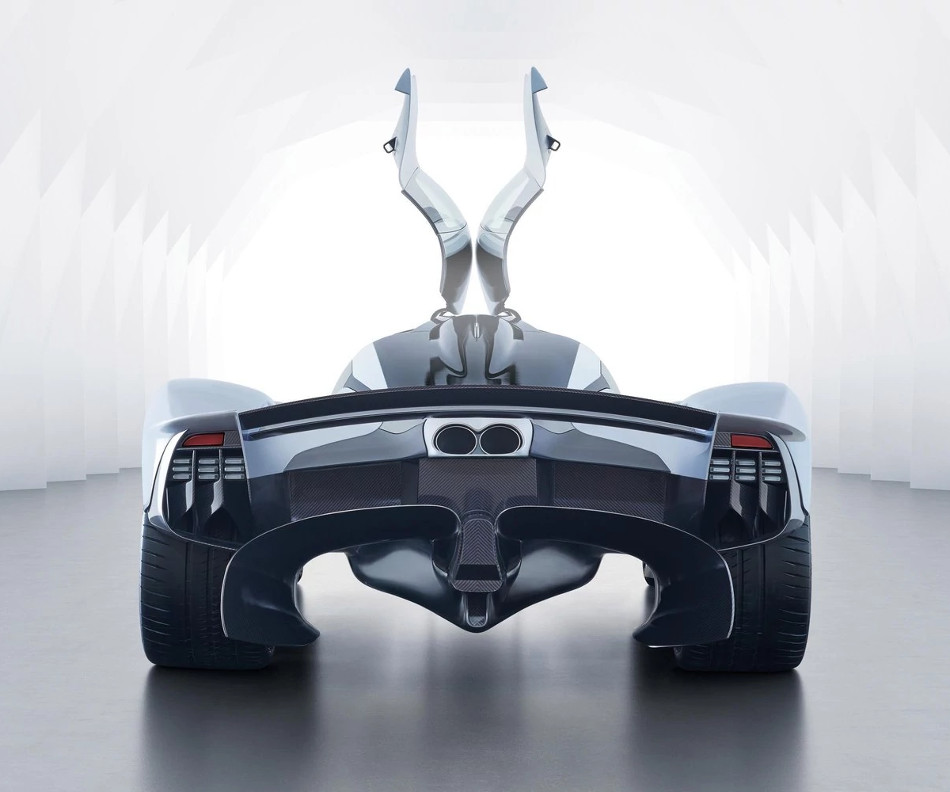 AstonMartin-4