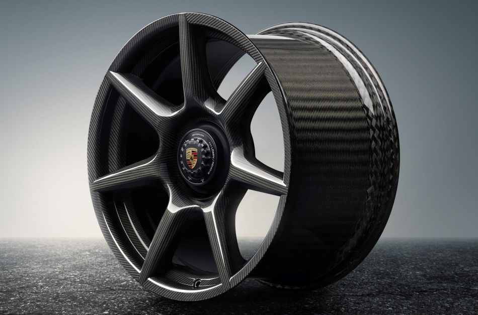 Lo nuevo en piezas de fibra de carbono en la industria automotriz