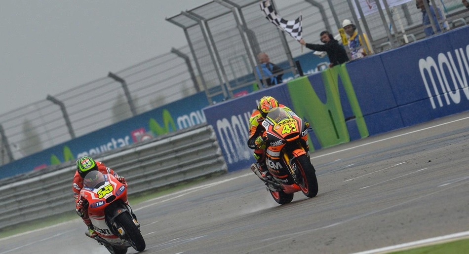 Aleix y Crutchlow en meta