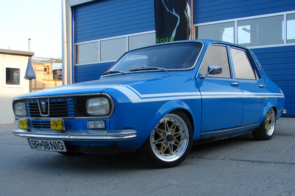 Renault-6